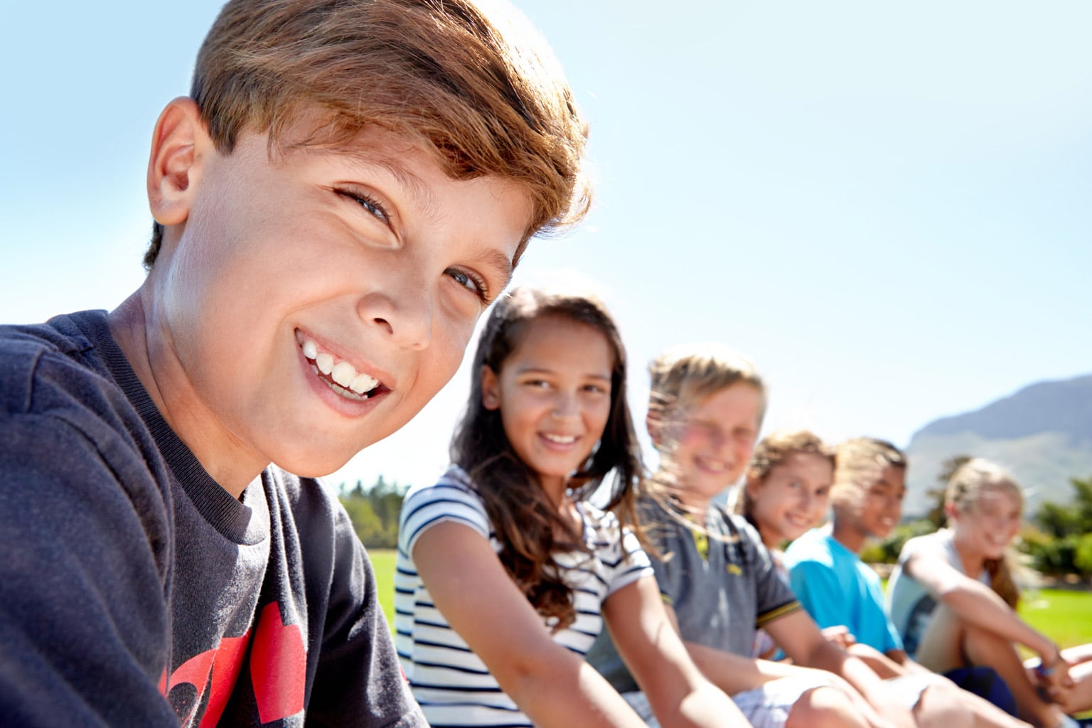 kids in sun